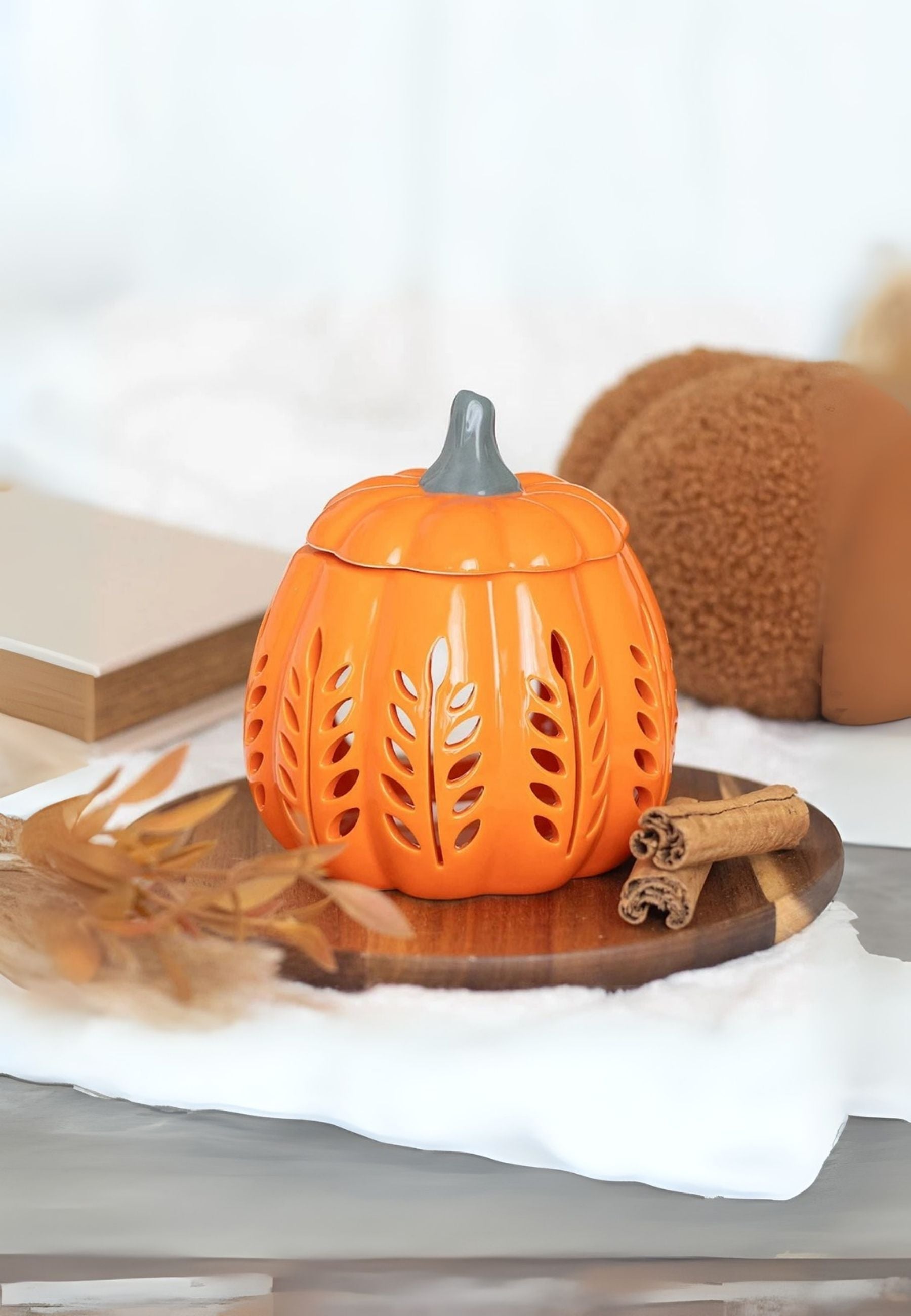 Pumpkin Leaf Cut Out Oil Wax Burner