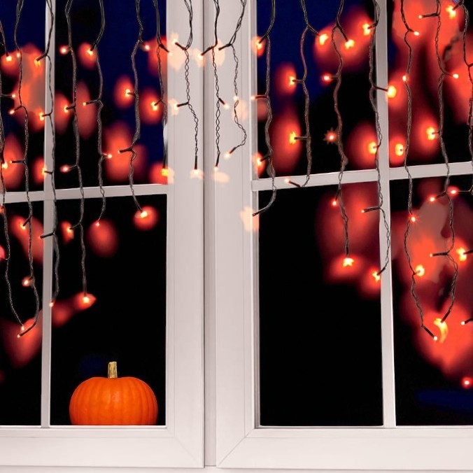 100 Curved LED Halloween Curtain Lights