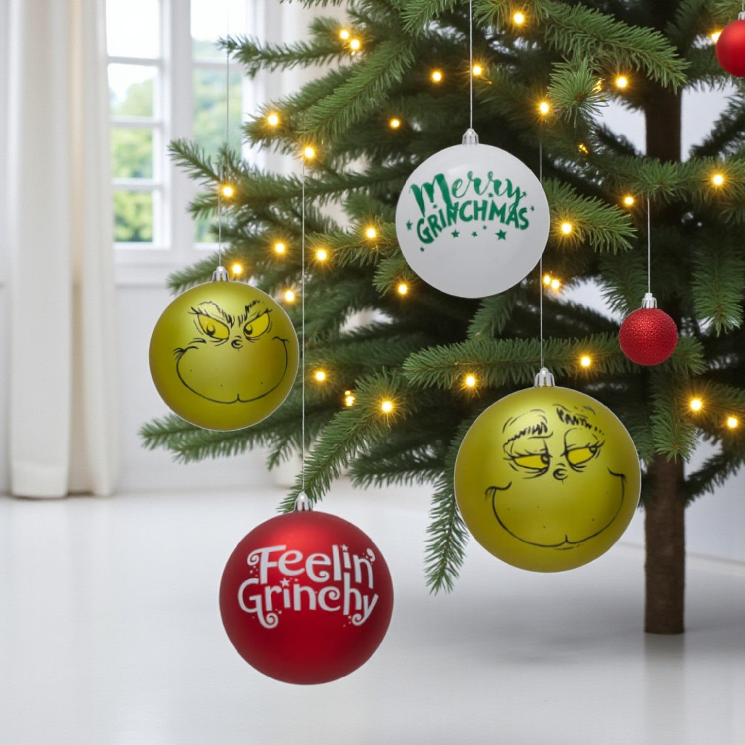 Set Of 4 Giant Hanging Grinch Baubles