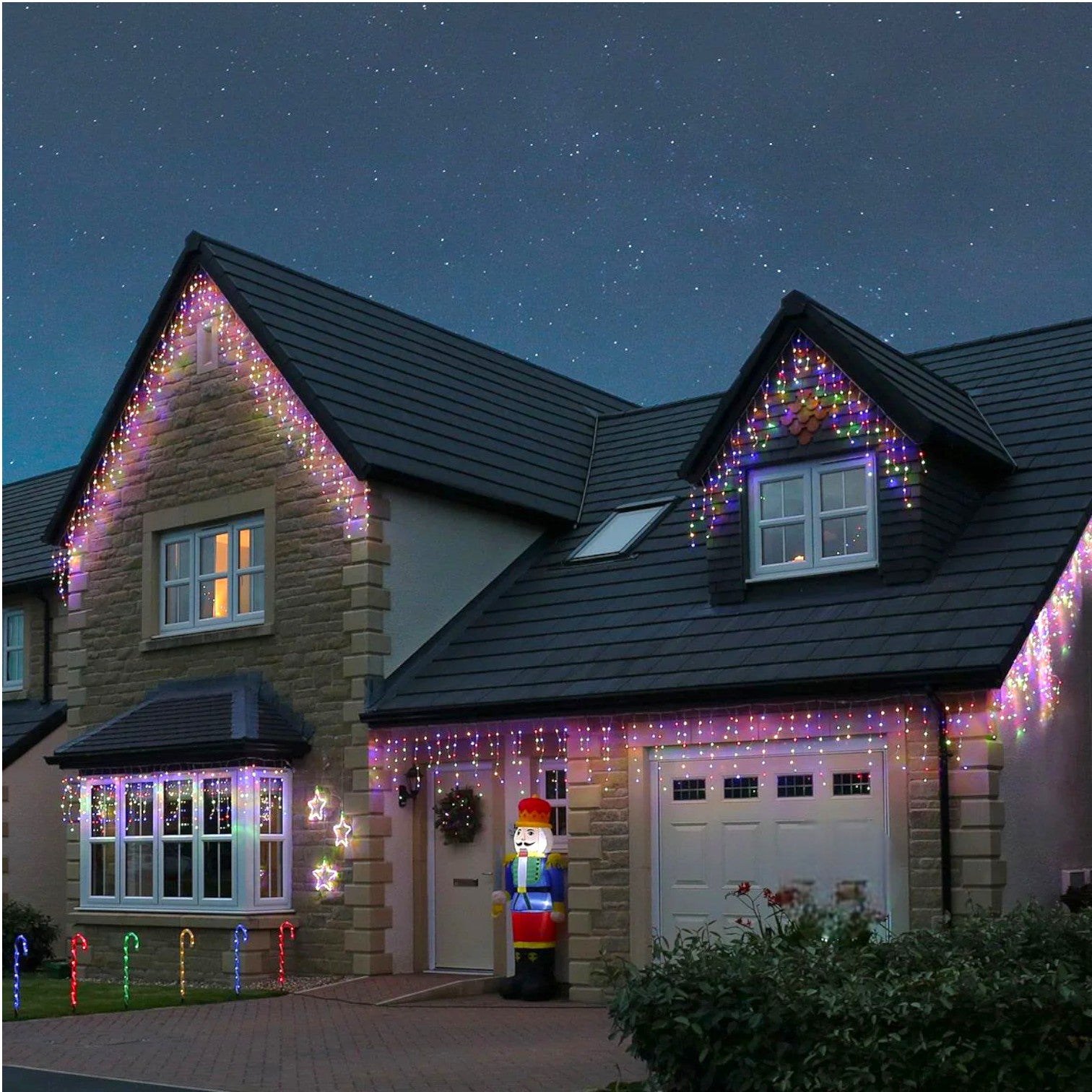 600 LED Festive Gutter Icicle Lights