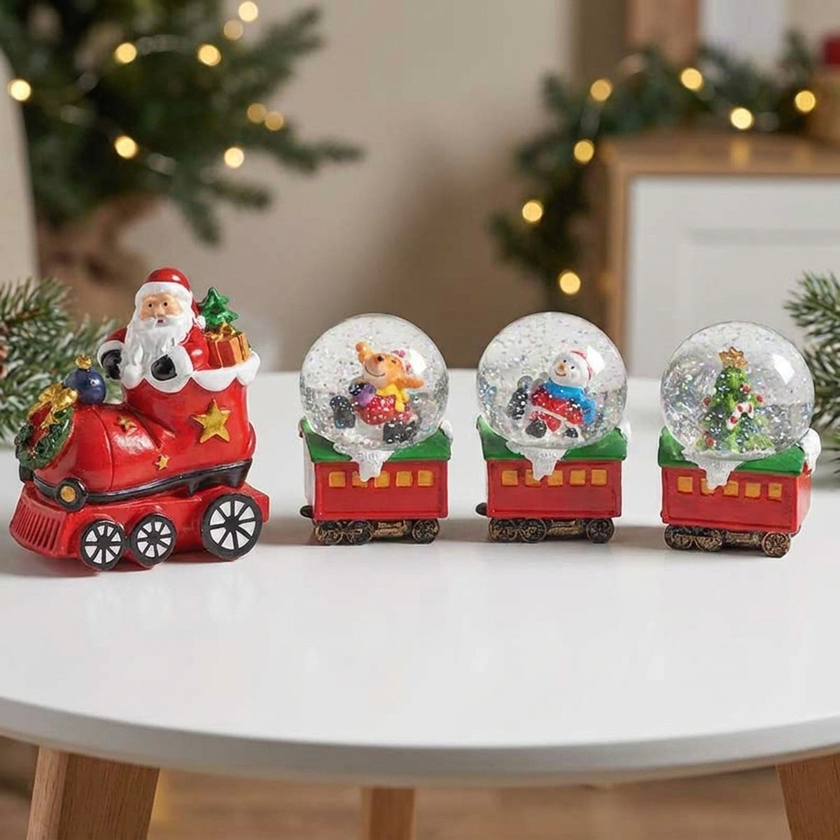 All Aboard! Santa's Train Statement Light