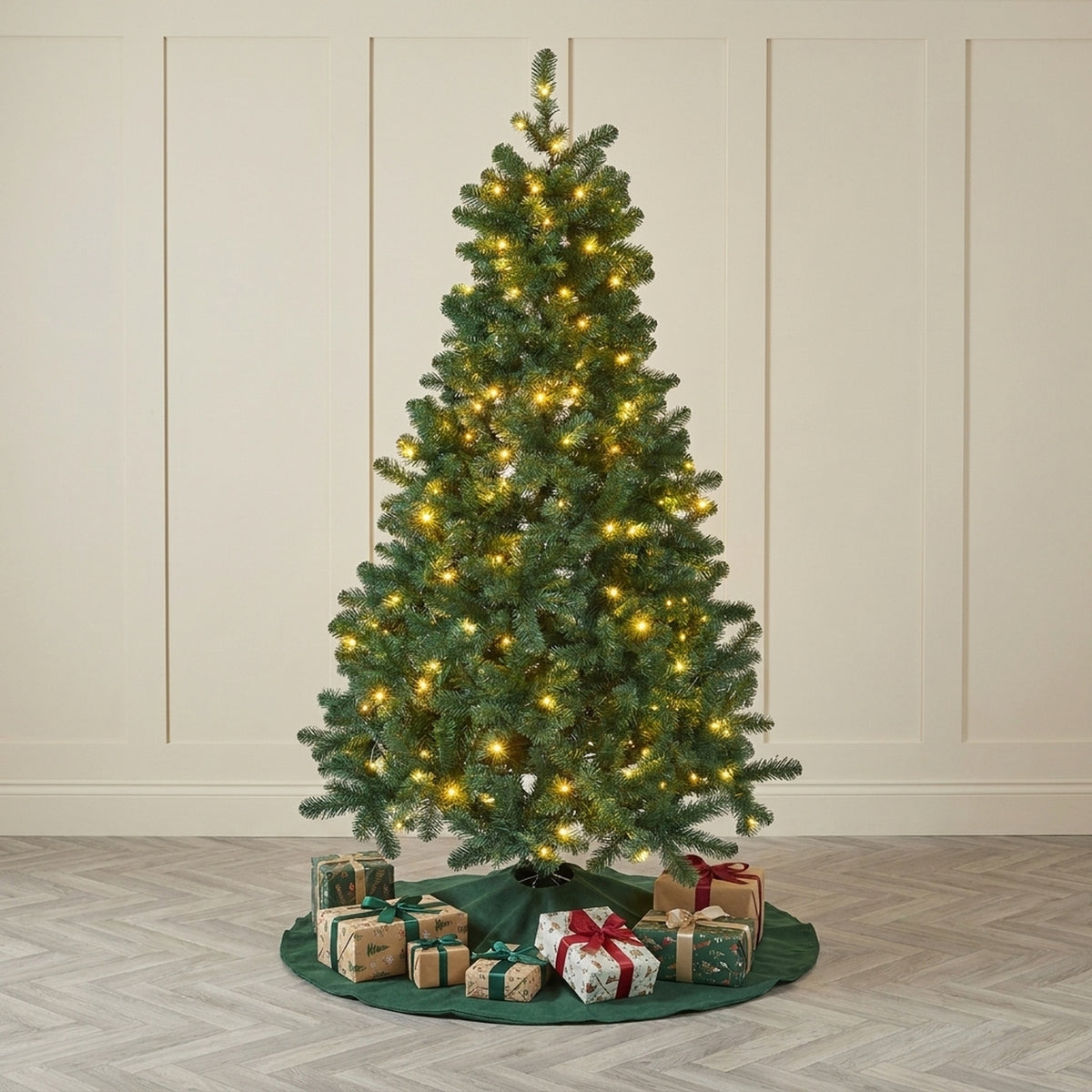 7ft King Pine Pre-Lit Christmas Tree