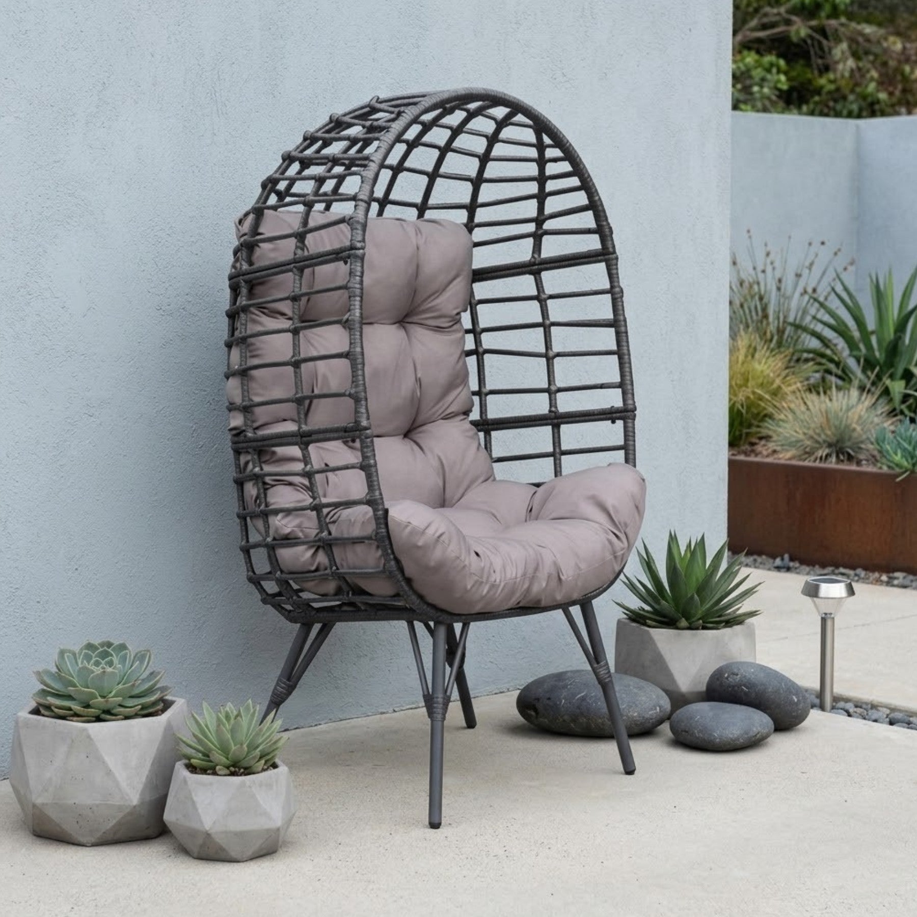 Lunaria Egg Shaped Tufted Garden Chair