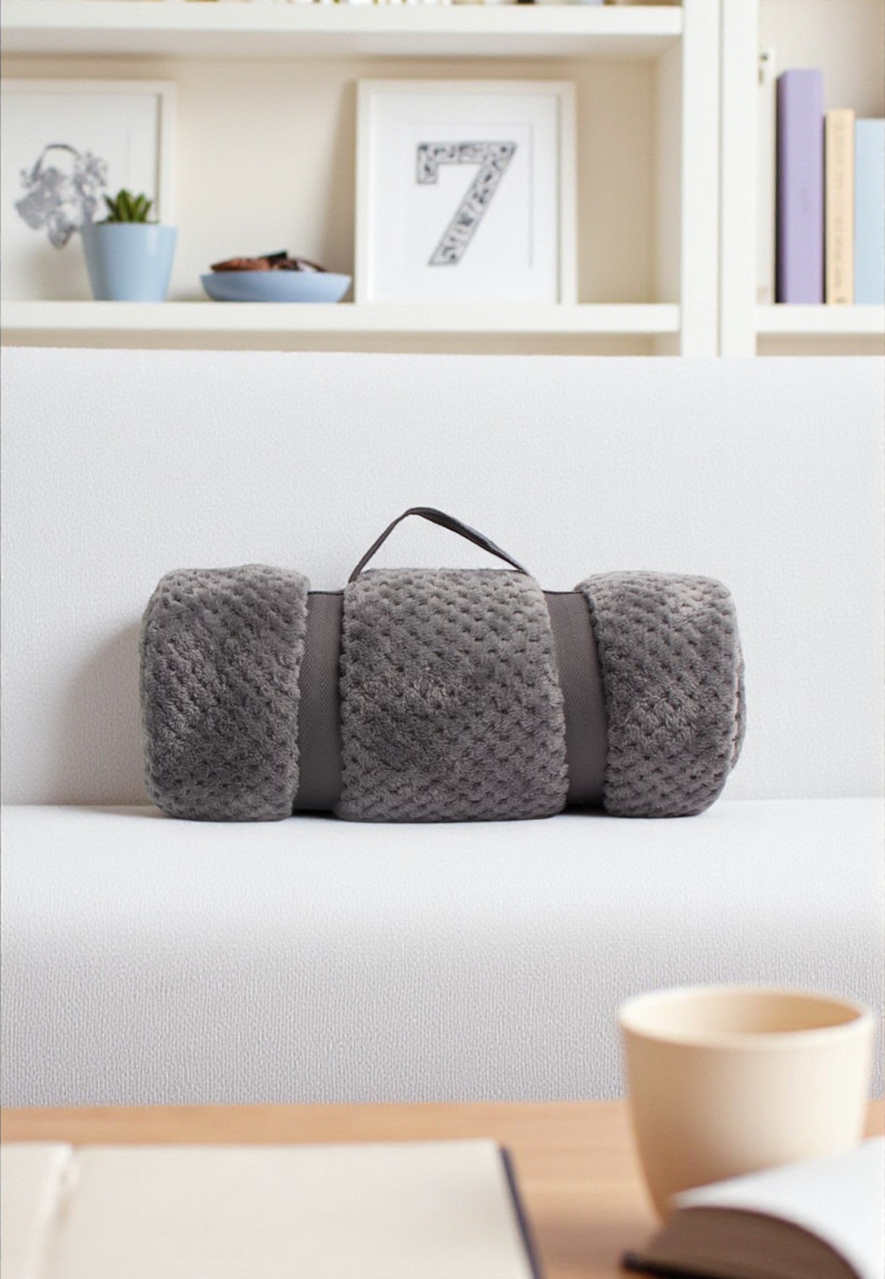 Luxurious Charcoal Home Waffle Throw