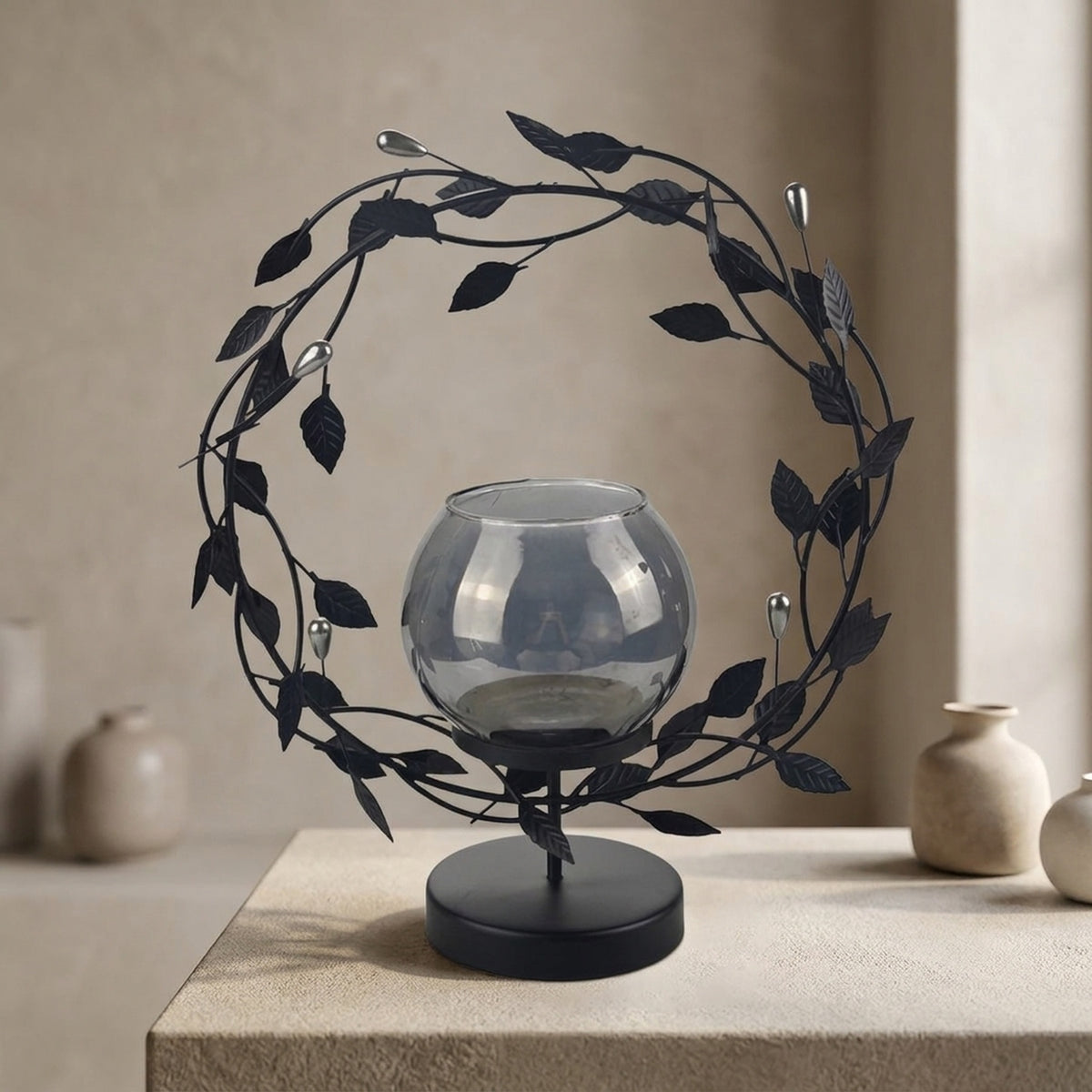Round Black Metal Leaf Tealight Holder