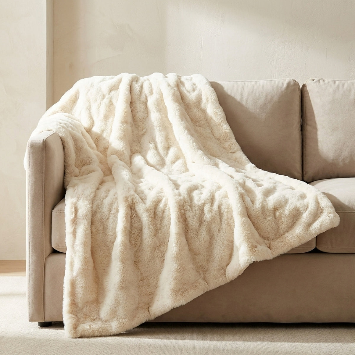 Sumptuous Faux Fur Comfort Throw
