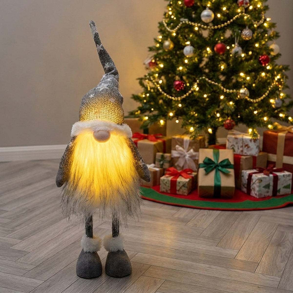 Light Up Gonk Figurine with Star Hat