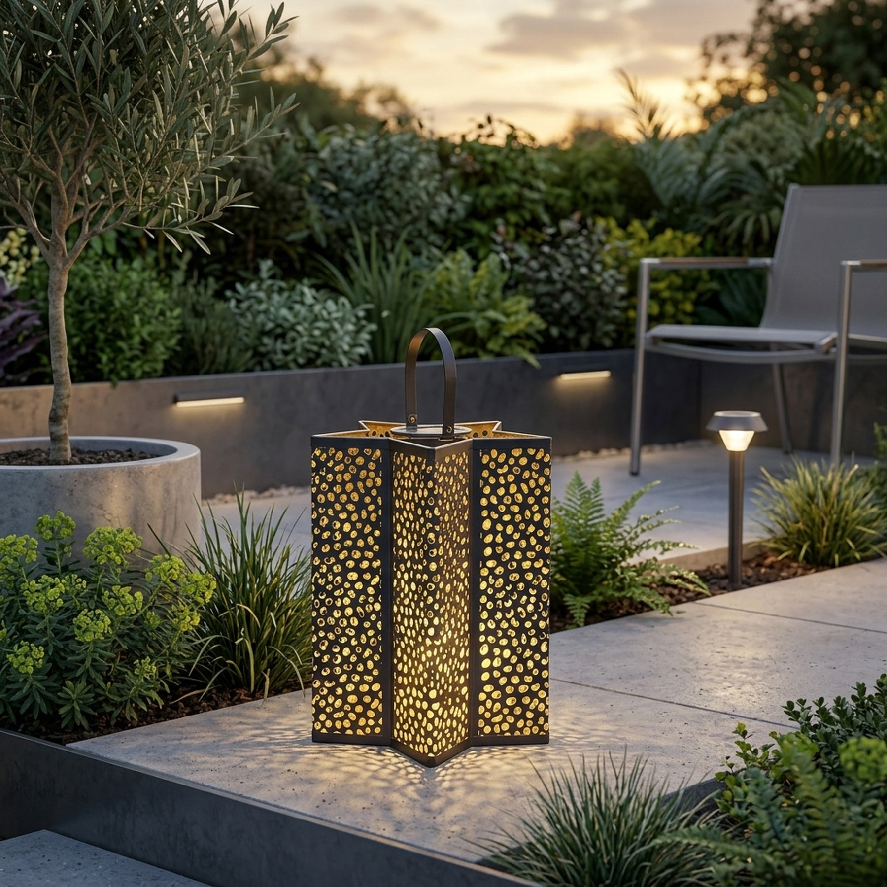 Mini Celeste Decorative Solar Garden Lantern