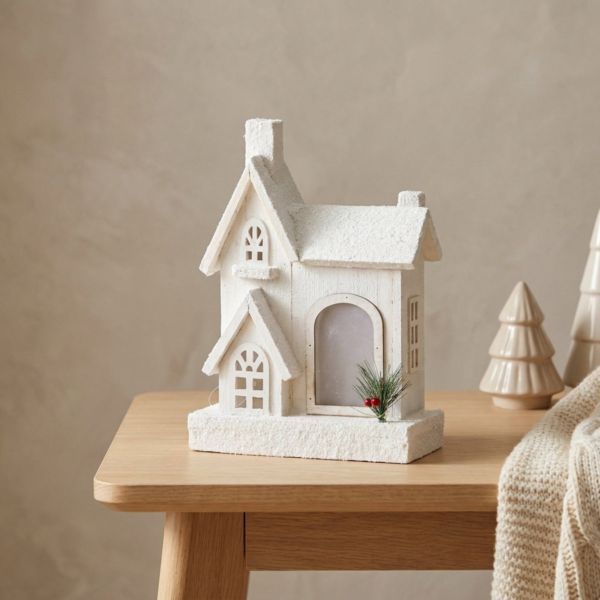 Illuminated Wooden House Decor Ornament