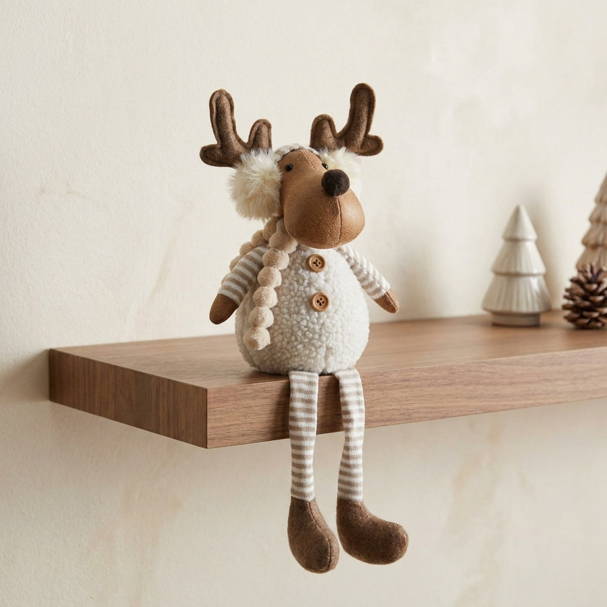 Sitting Moose with Dangle Legs Figure