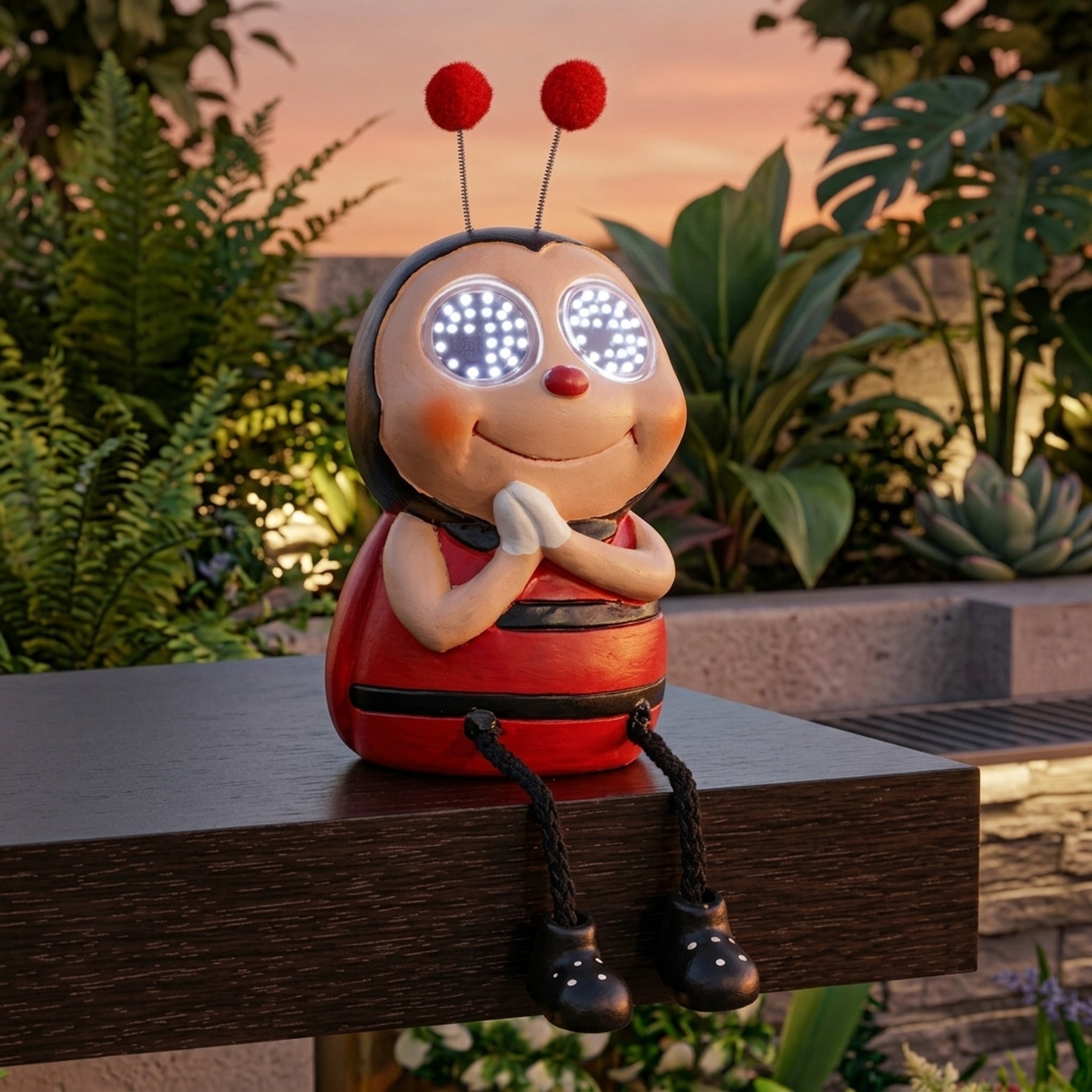 Ladybird Animated Eyes Solar Garden Ornament