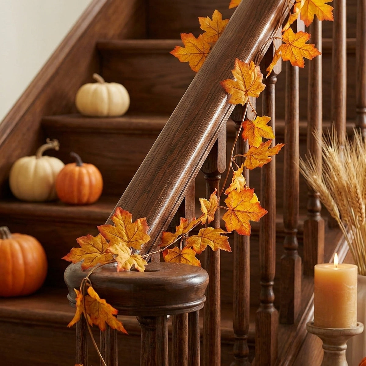 Richly Hued Autumn Leaf Display Garland