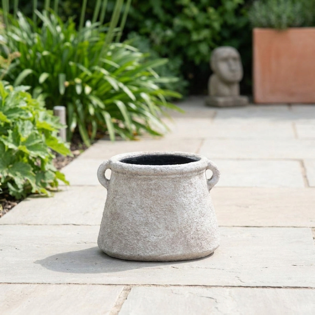 Introduce Neutral Home Display Planter