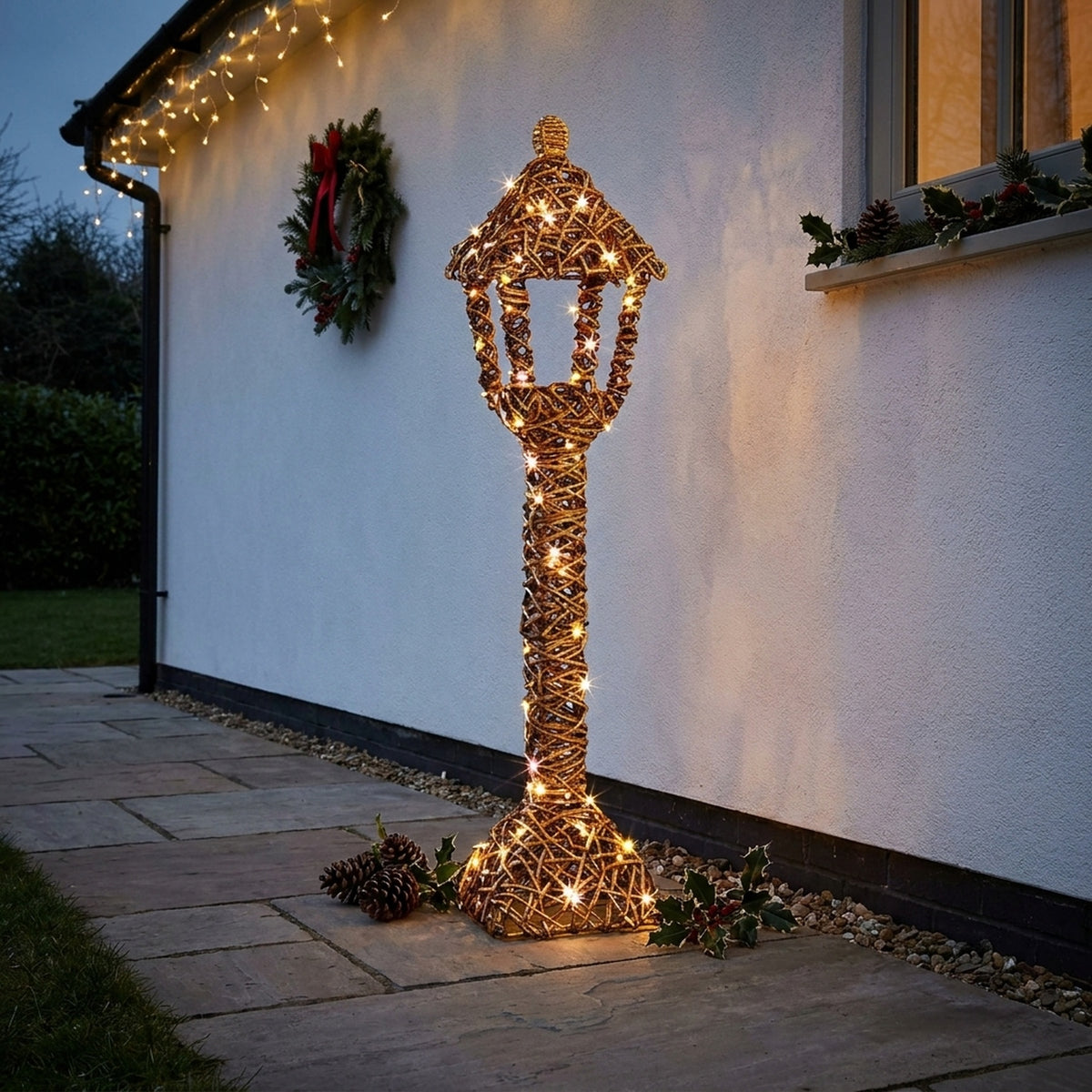 Warm White Multi Action Garden Lamp Post Light