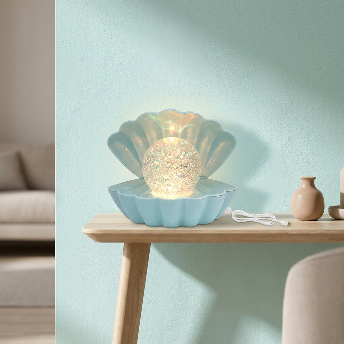 Coastal-Inspired Seashell Table Lamp