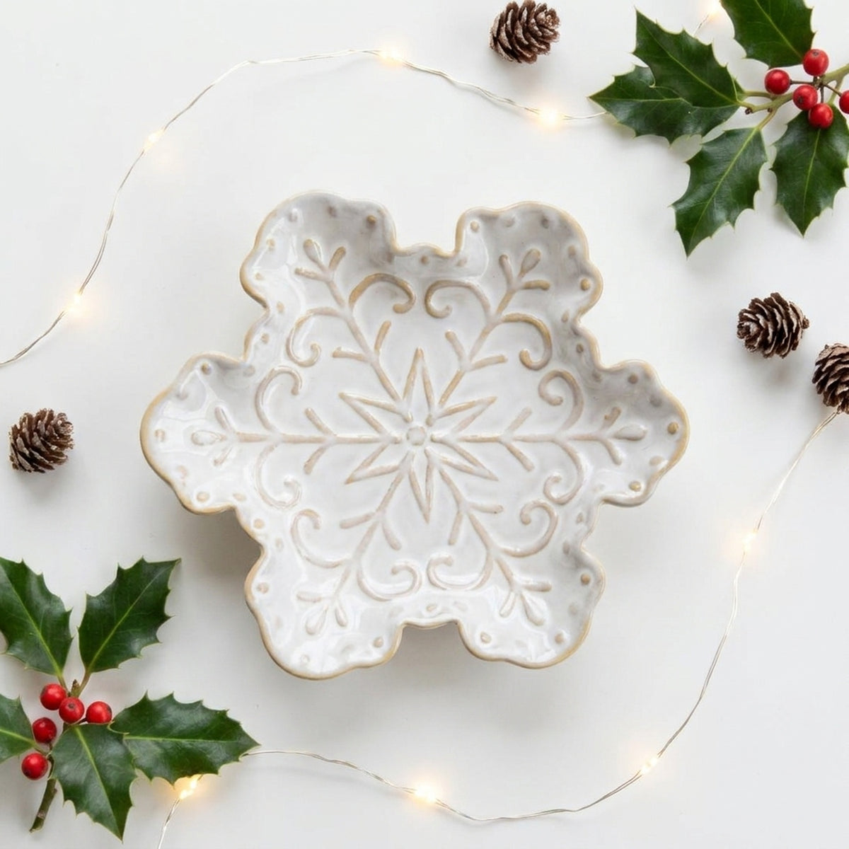 Decorative Snowflake Display Plate