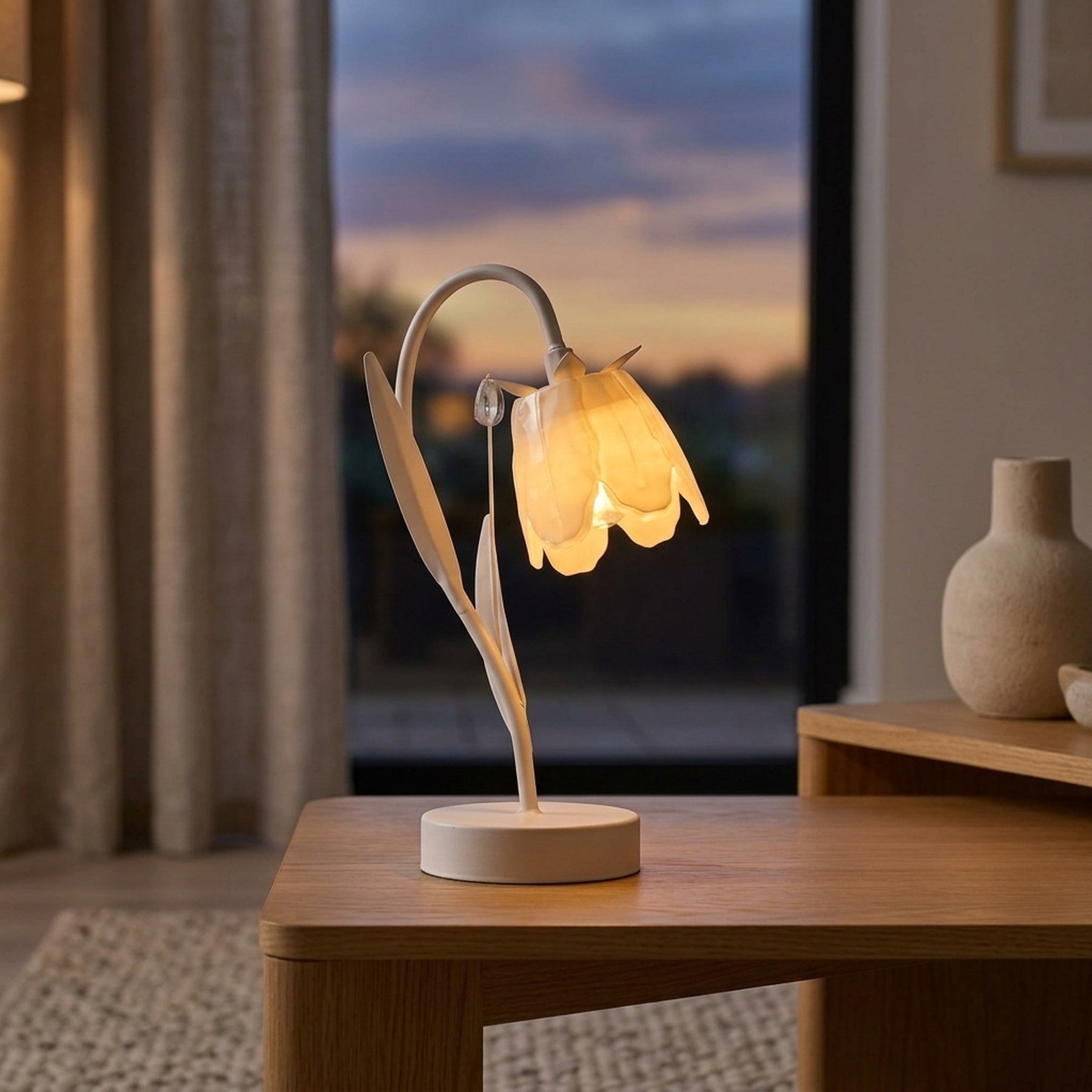 Botanical Sculptural Floral LED Table Lamp