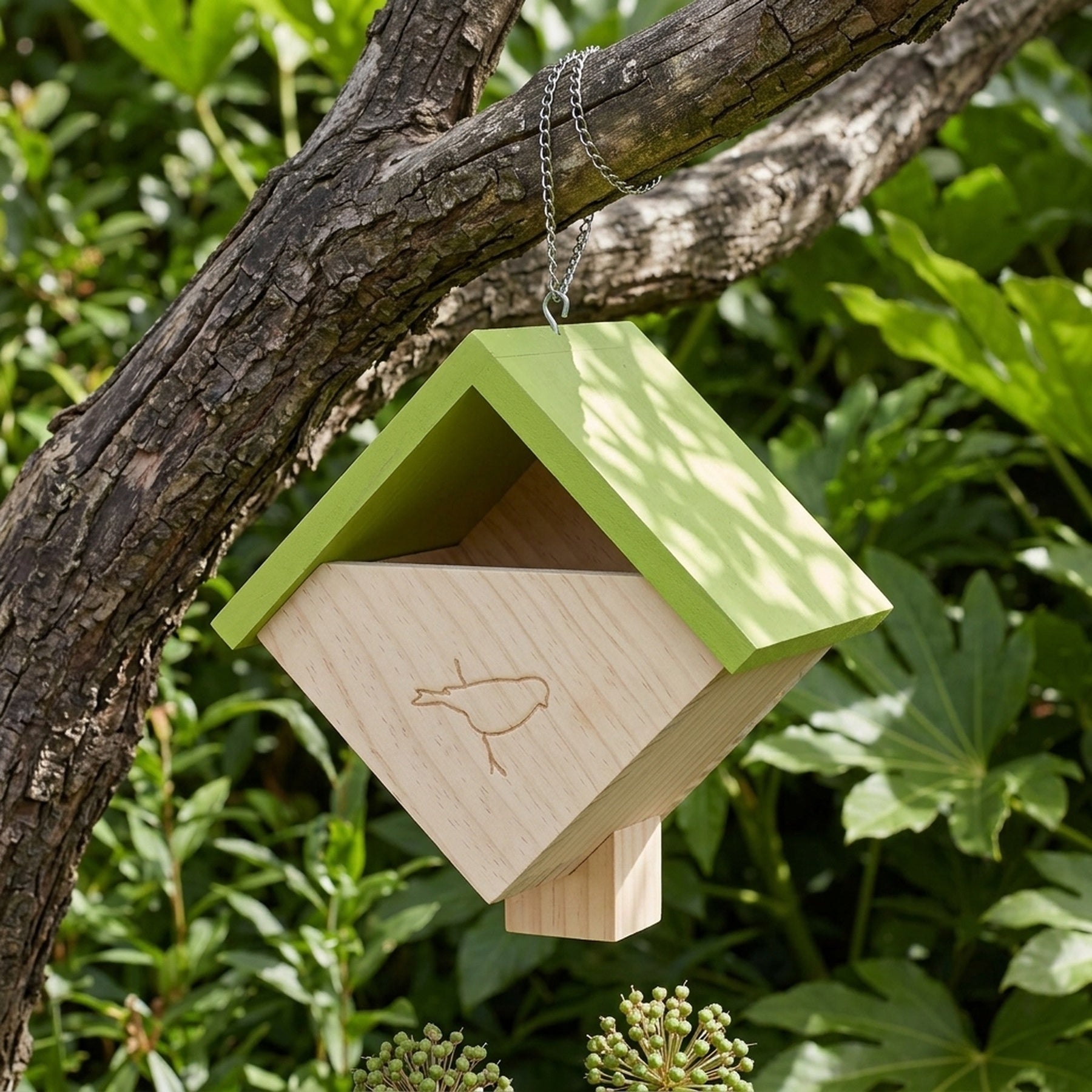 Robins Nest Box Garden Bird House
