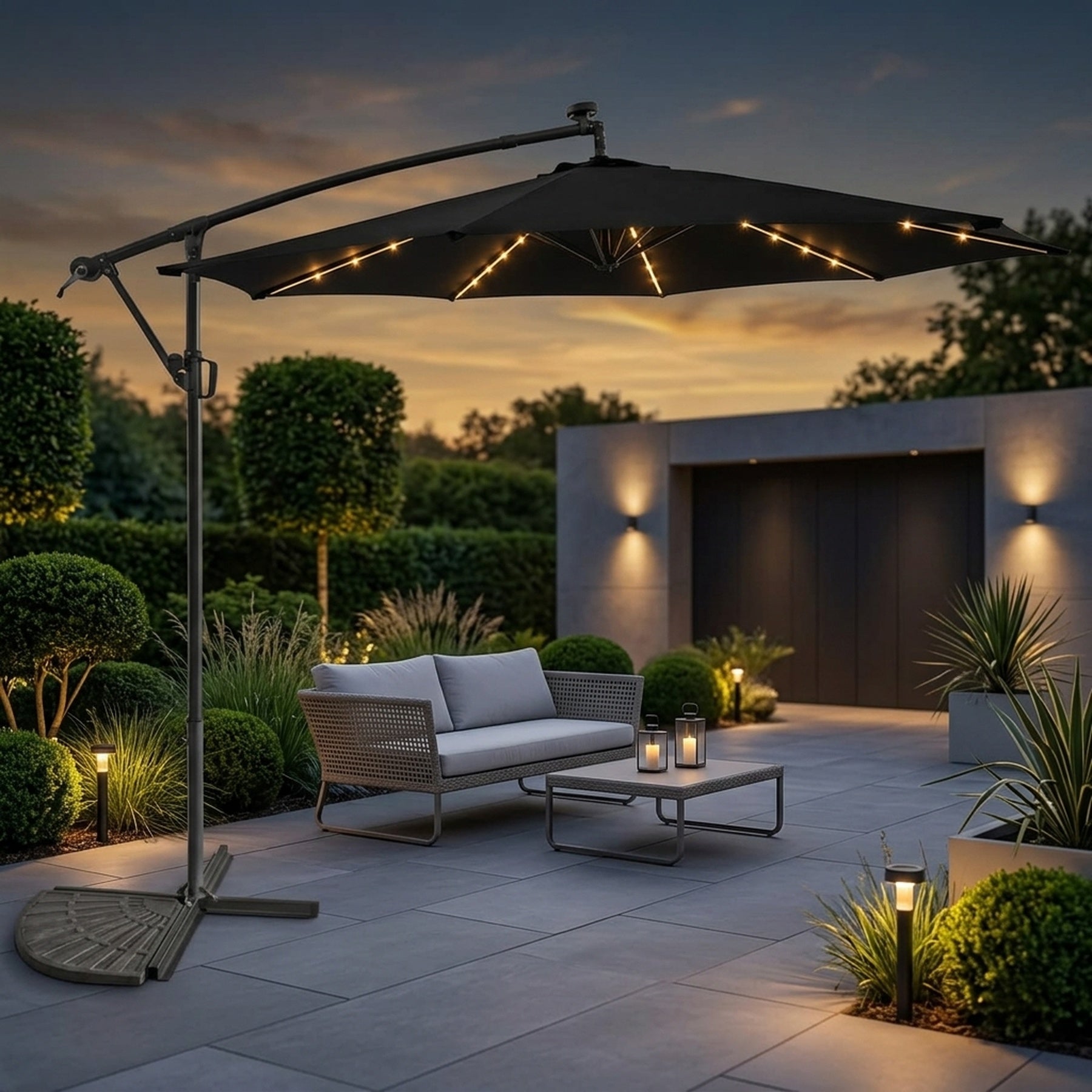 Cantilever Banana Garden Parasol with Solar Lights