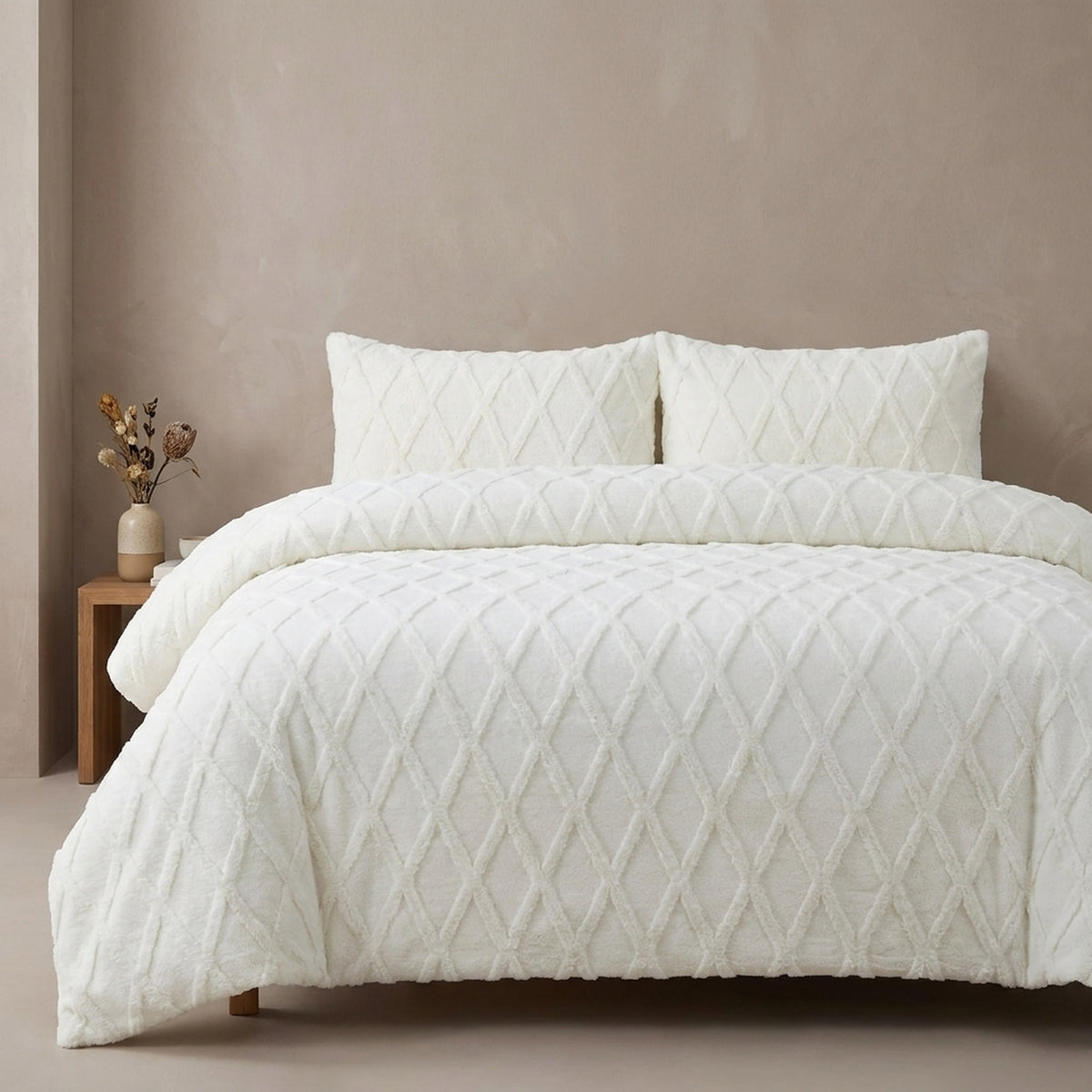 Relaxed Tufted Diamond Duvet Set