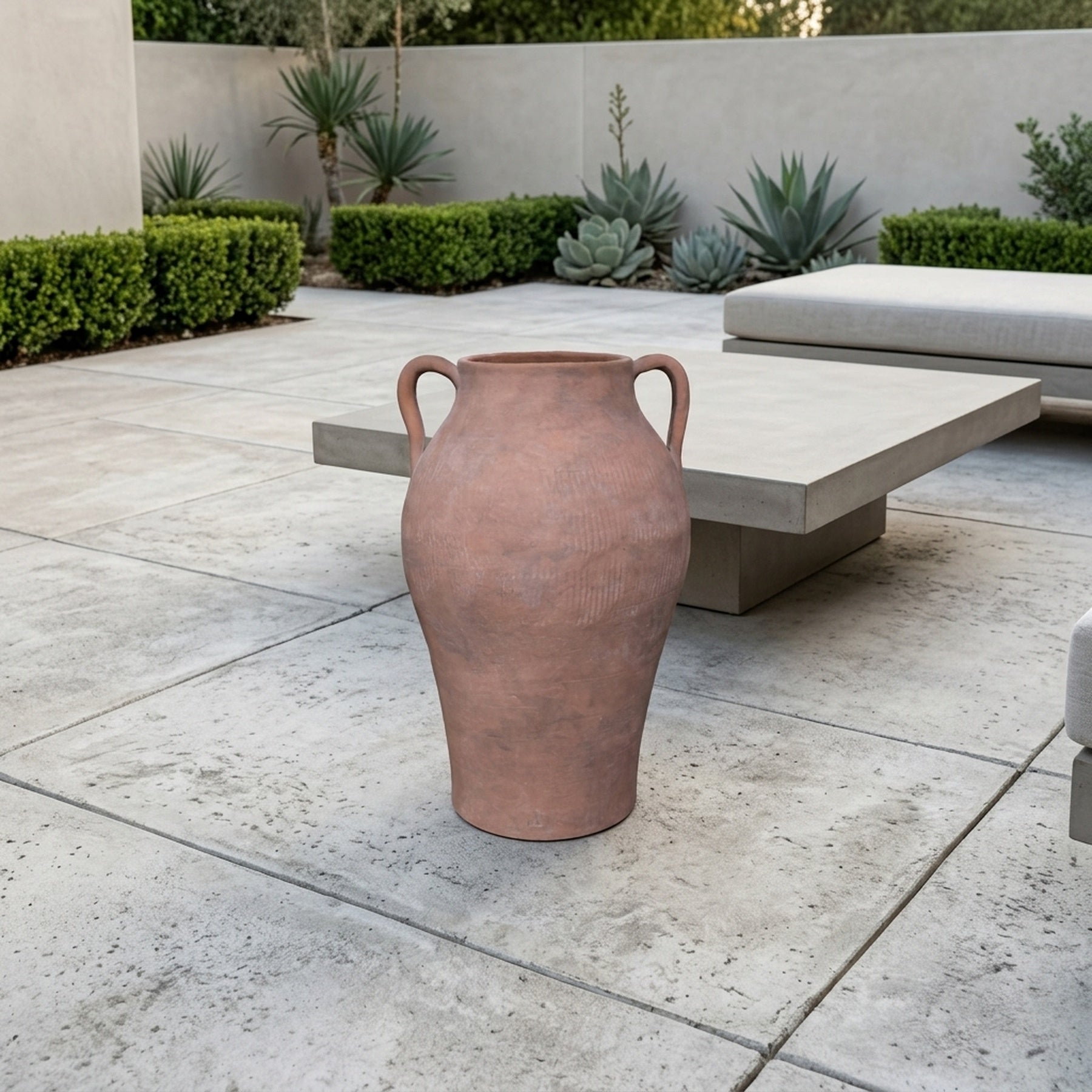 Hortus Antique Terracotta Roman Jar - V2