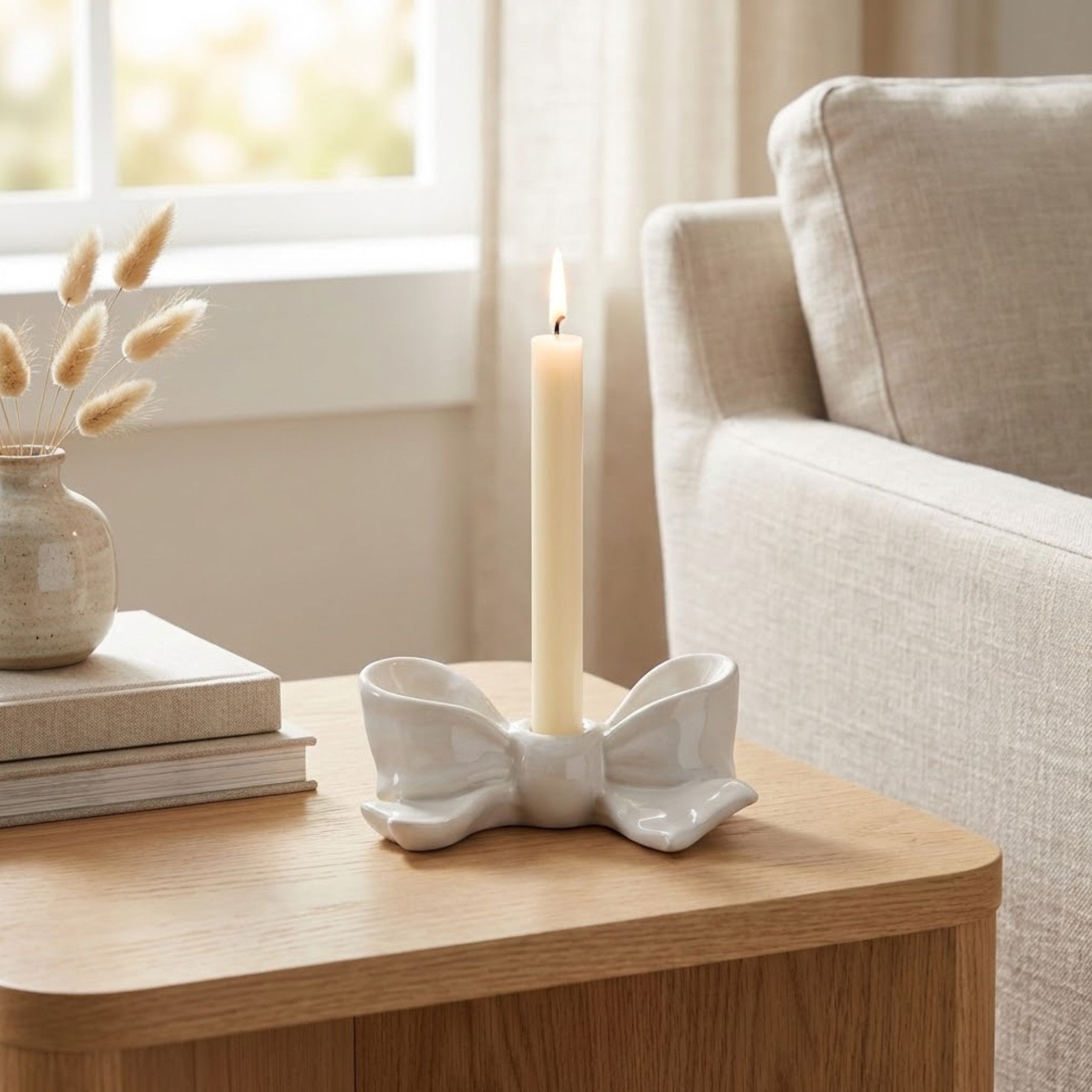 Relica Blanc Bow Taper Candle Holder
