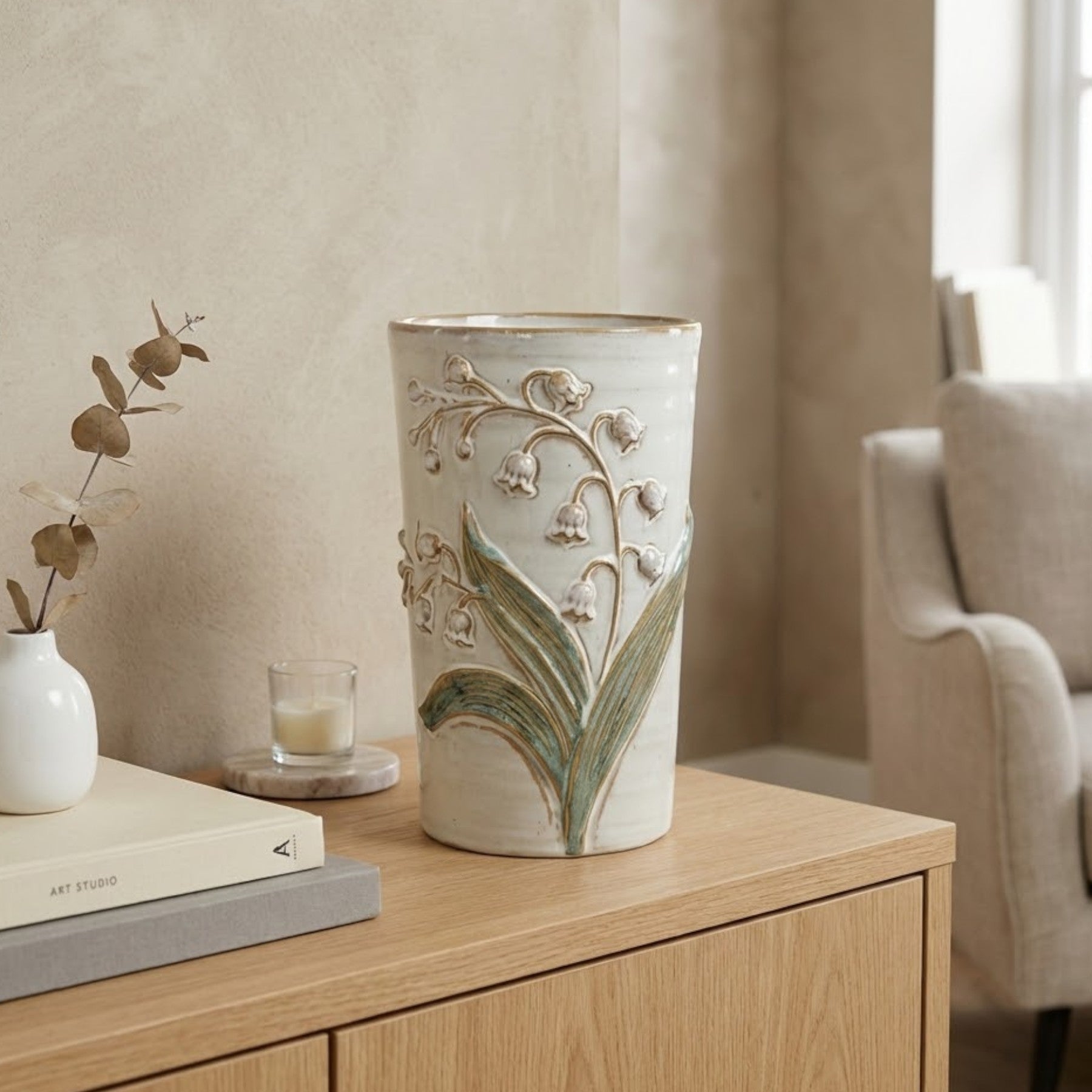 Embossed Flower Design Vase