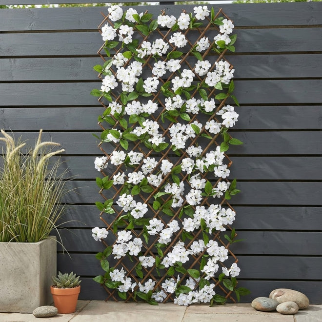Artificial White Hydrangea Willow Garden Trellis – Garden Greatness