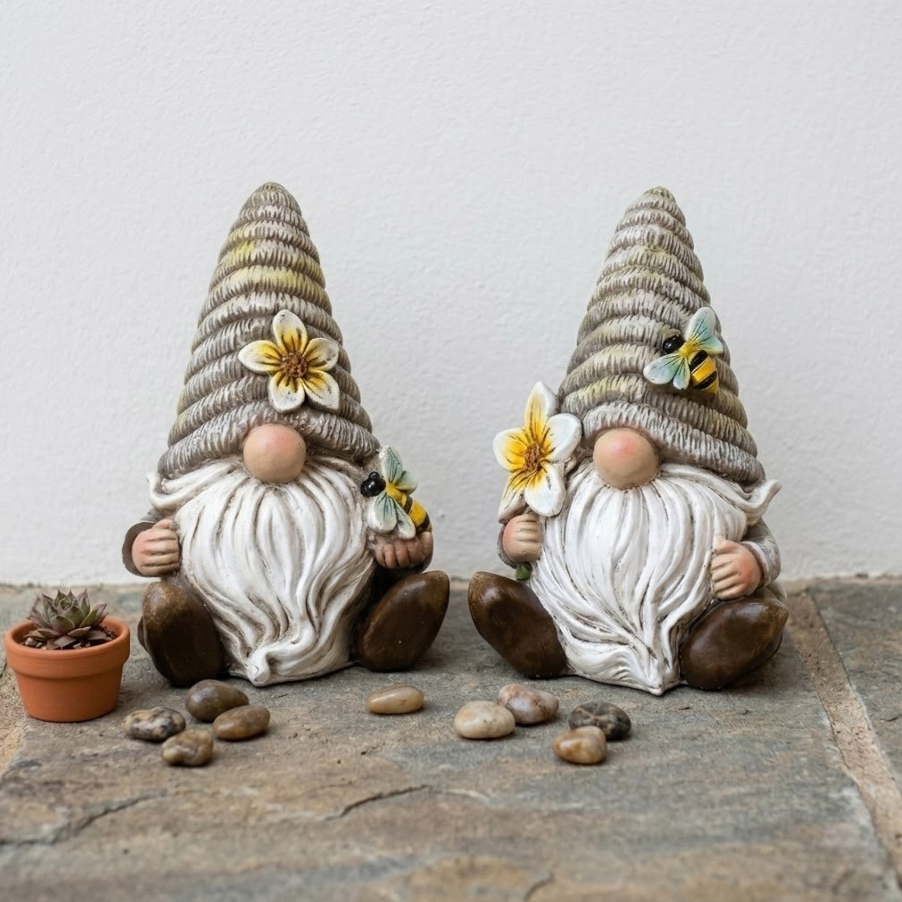 Duo Sitting Floral Bumble Bee Garden Gonks