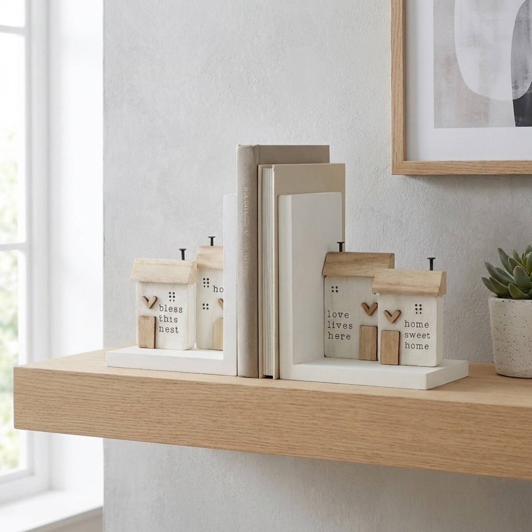 Duo Love Home Bookends