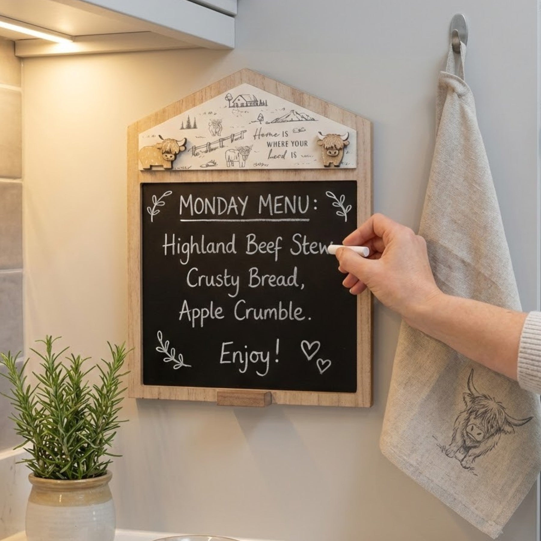 Highland Cow Chalkboard Decoration