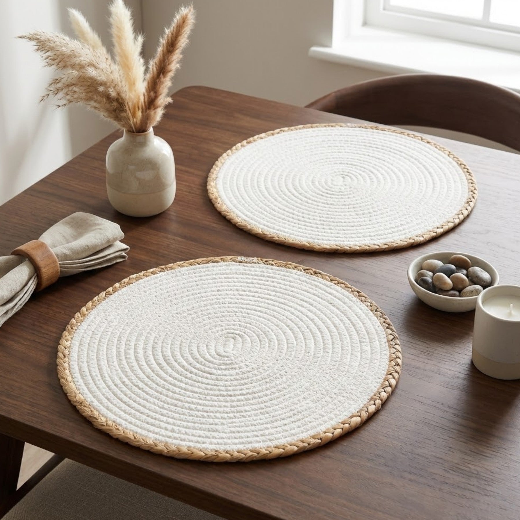 2 Pack Woven Rim Dining Placemats