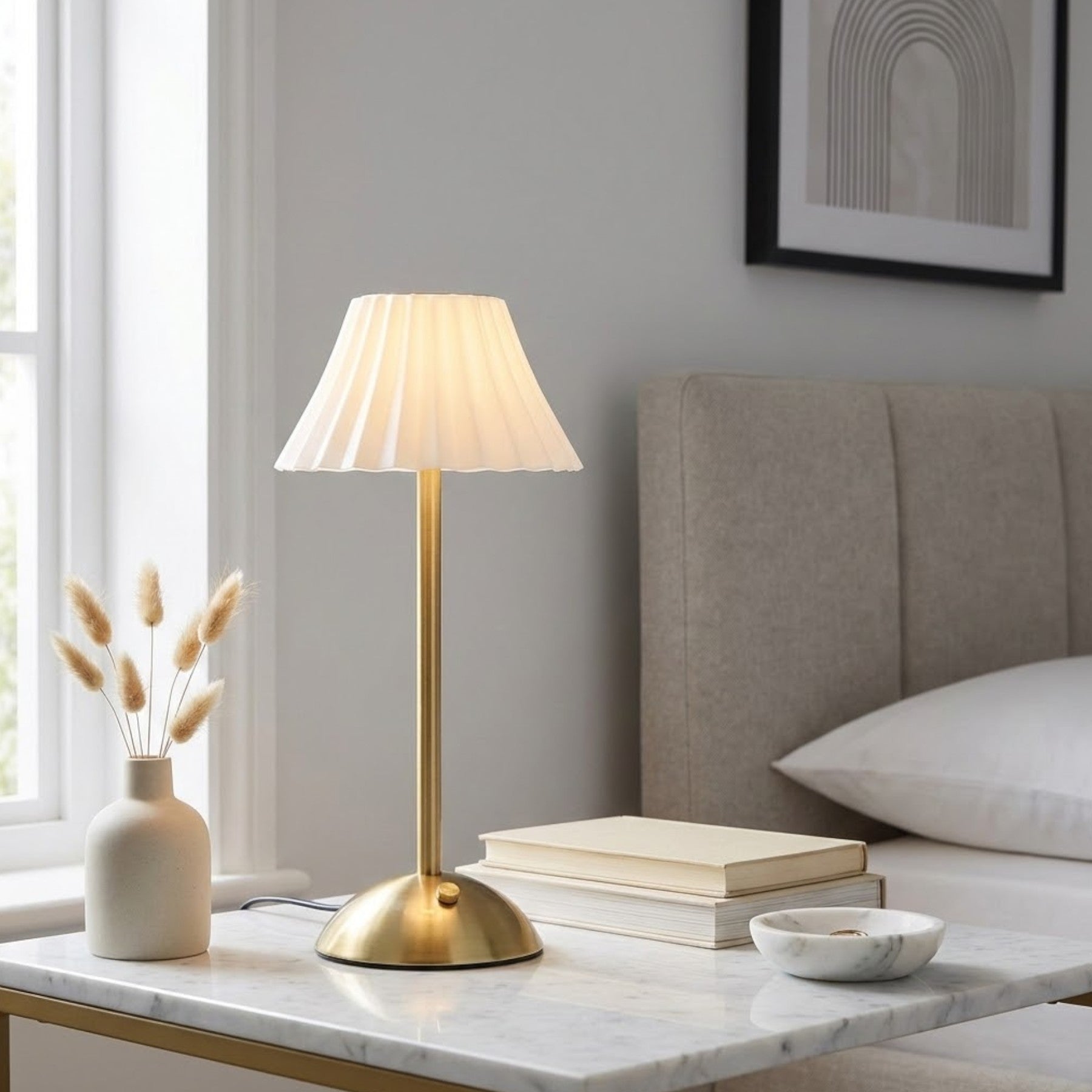 Luna Luxe LED Touch Table Lamp