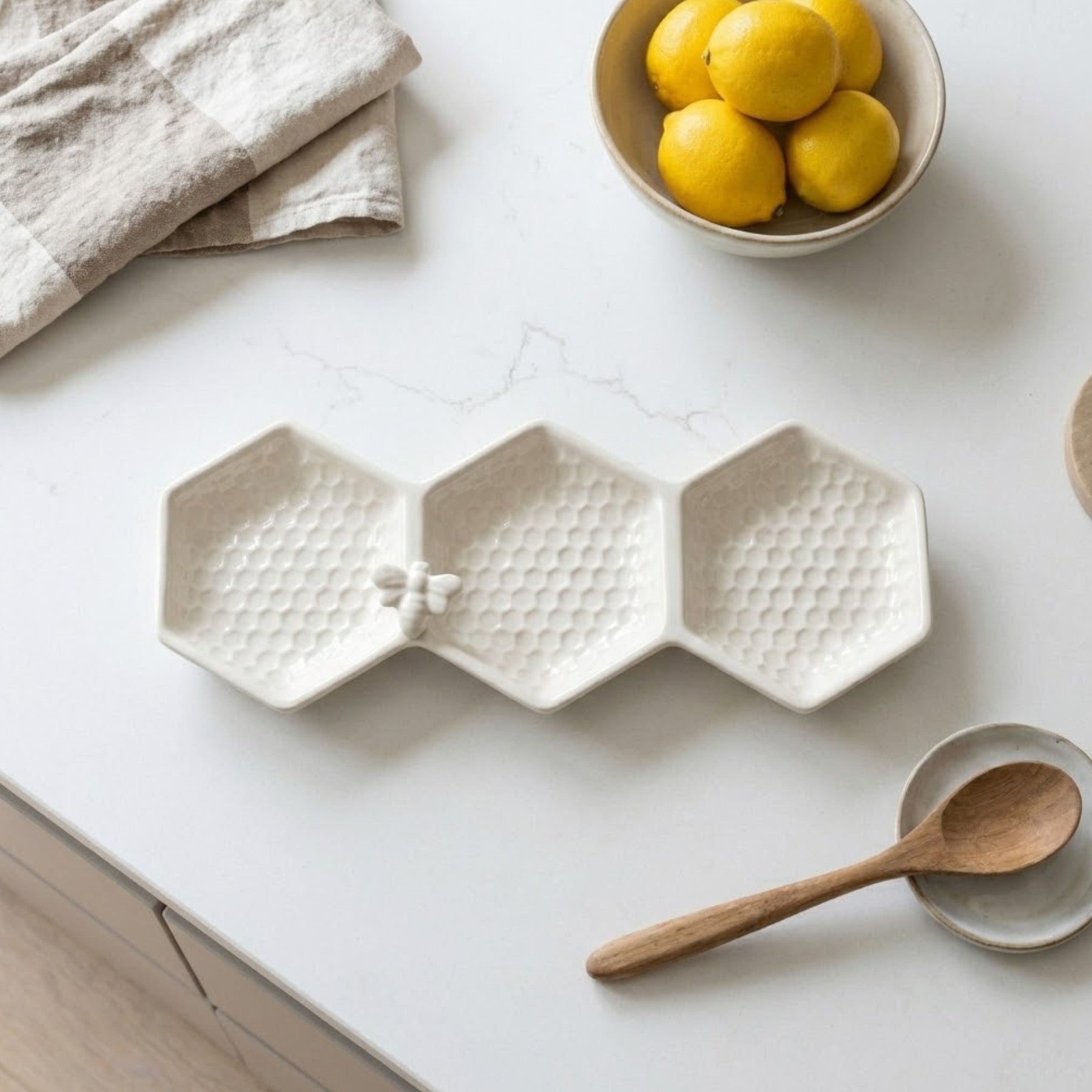 Honeycomb Bee 3 Section Dip Dish