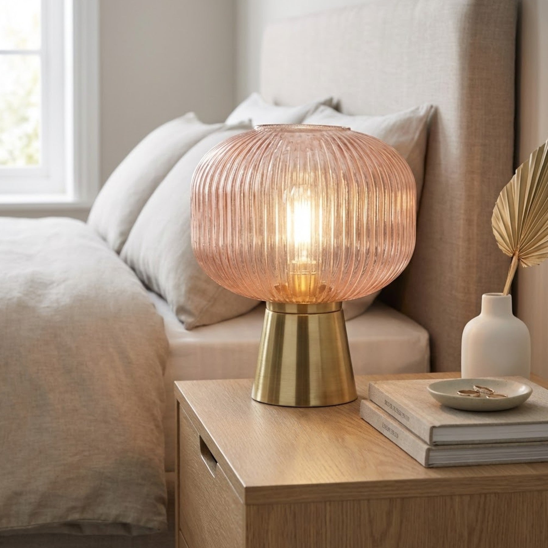 Corundum Round Ridged Glass Lamp