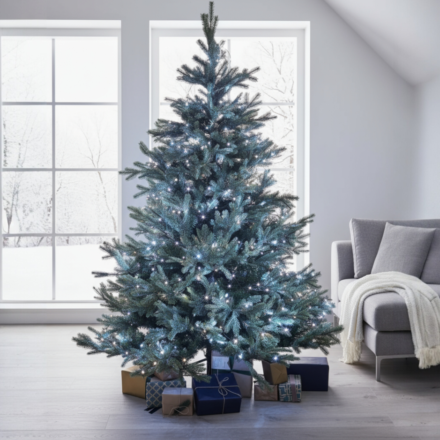 Multi Function 600 LED Cool White Lights